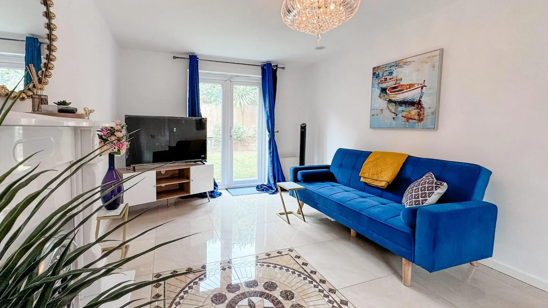 Huge House - Free Parking - 4 Bed 3 Bathroom - Leeds Leeds (West Yorkshire)